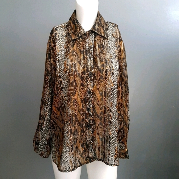 Vintage Tops - 💥Vintage Python Print Blouse